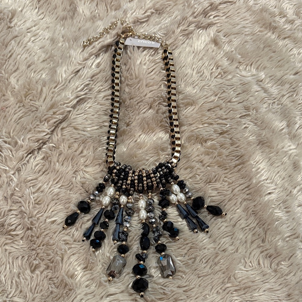 NWT Chico’s Goldtone Pearl Black Beaded Dangle Statement Bibb Necklace